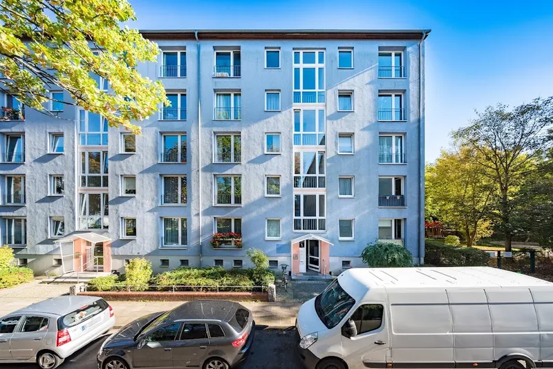 Nachmieter gesucht! Übernahme Einbauküche möglich! — photo 1